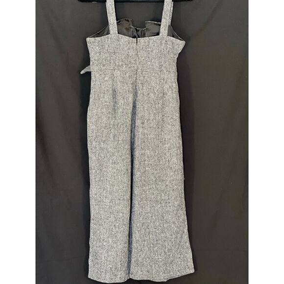 Womens warm romper, grey with silver buckle, NWT, size XL but runs small - Picture 2 of 6